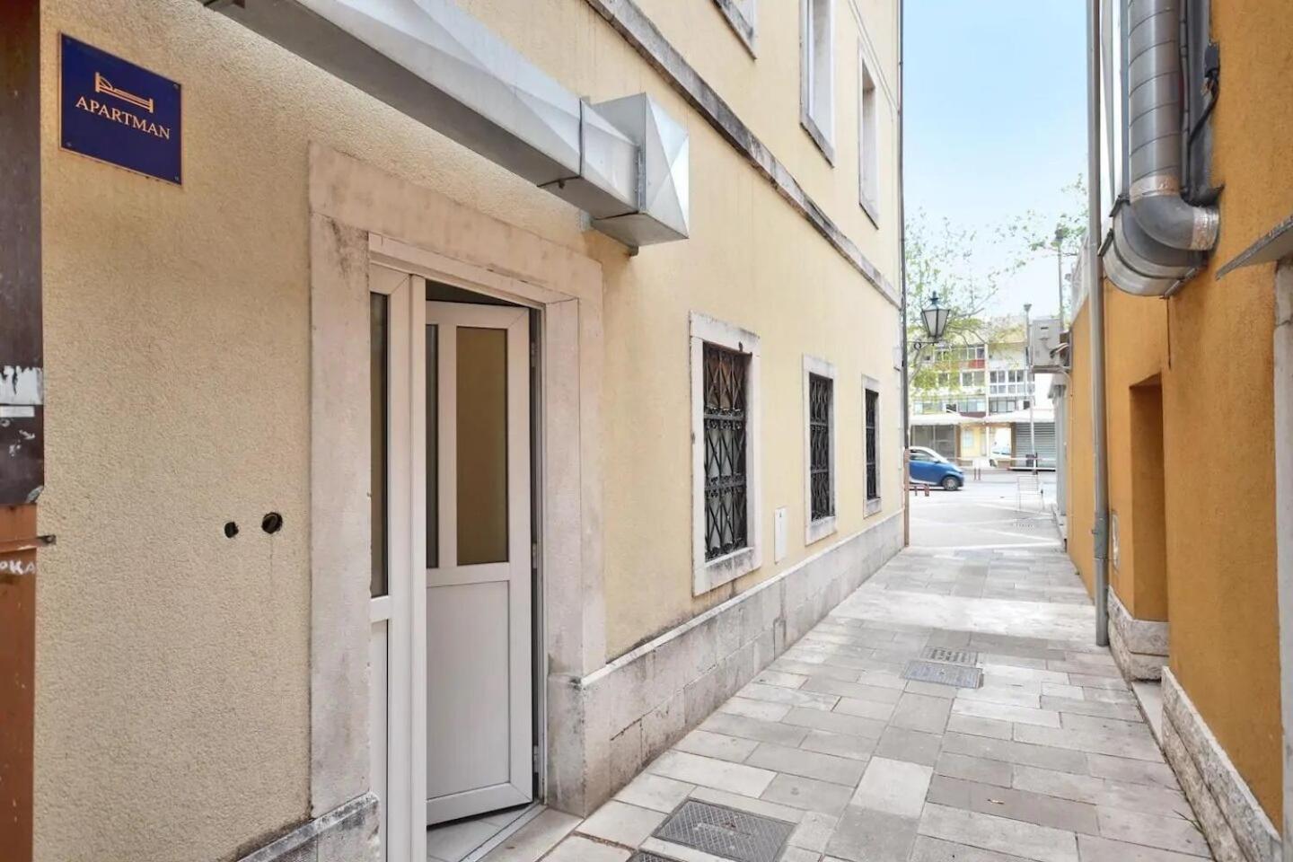 Apartment Toma Omiš Kültér fotó